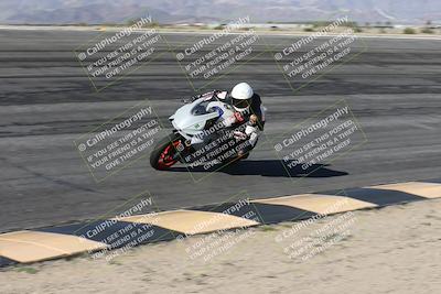 media/Jan-16-2026-CVMA Friday Practice (Fri) [[6f2bf47531]]/5-Racer 4-Trackday1/Session 2 (Bowl)/